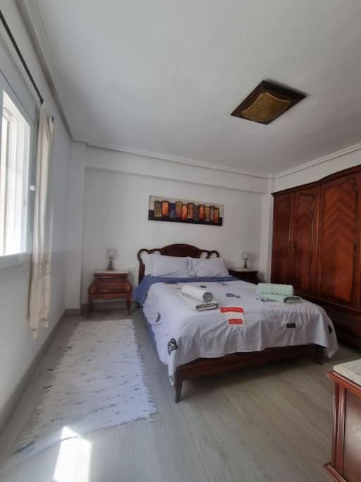 Sagunto Lovely Three-Bedroom Apartment In Puerto De Sagunt מראה חיצוני תמונה