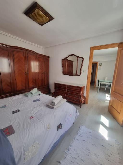 Sagunto Lovely Three-Bedroom Apartment In Puerto De Sagunt מראה חיצוני תמונה